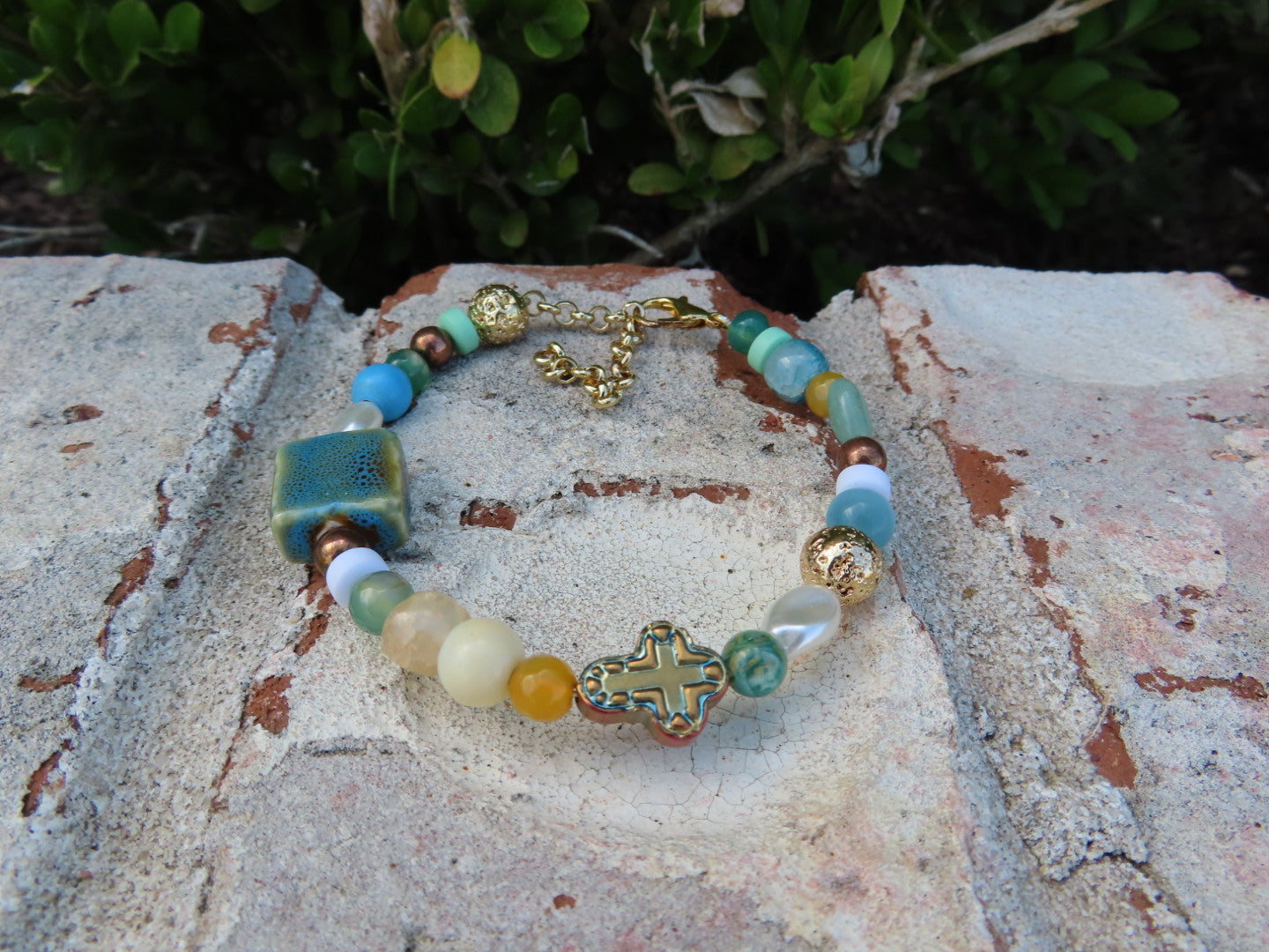 Rayny Coast Bracelet